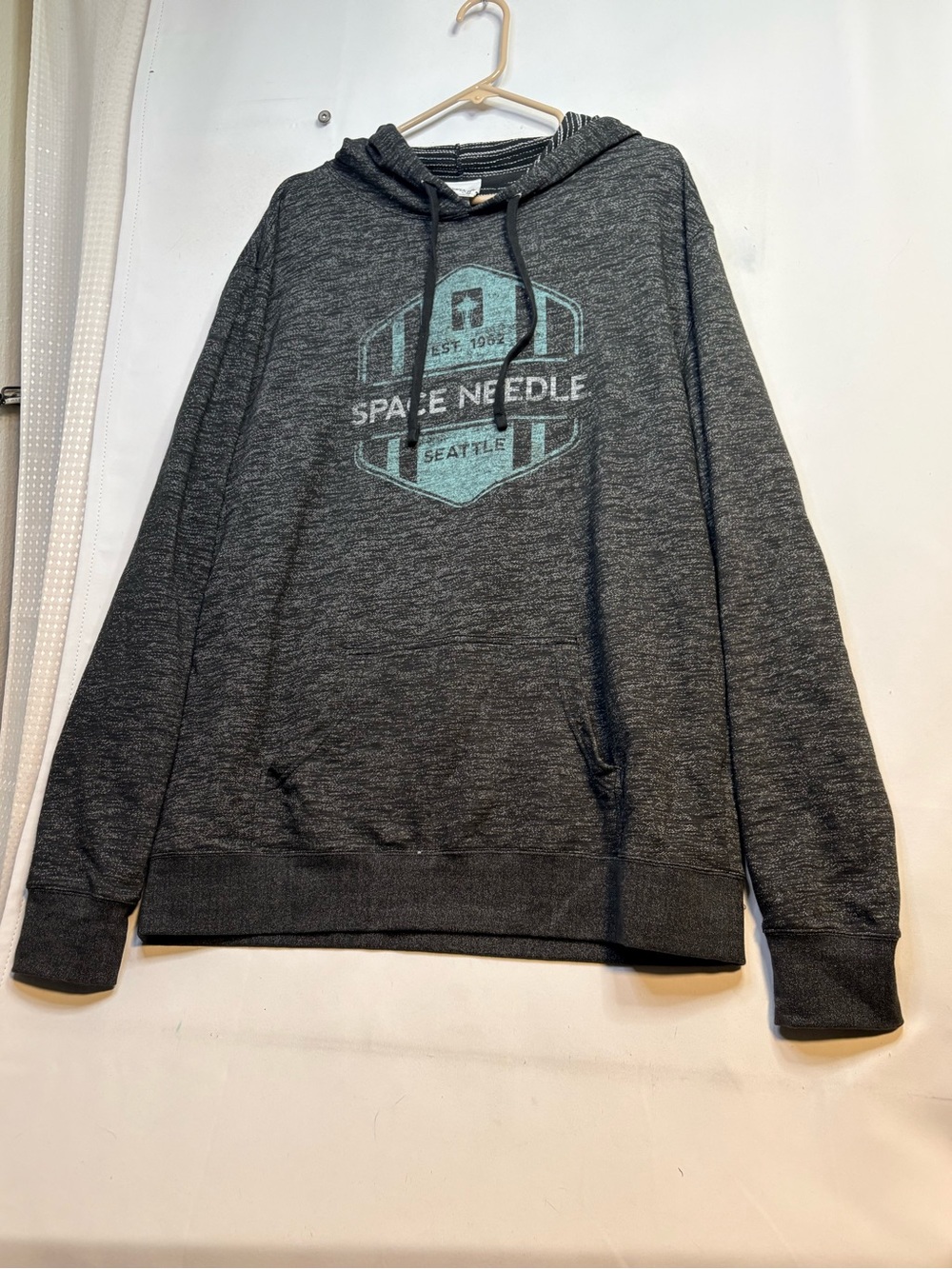 Women's Dark Gray Space Needle Graphic Hooded Pullover Sweatshirt